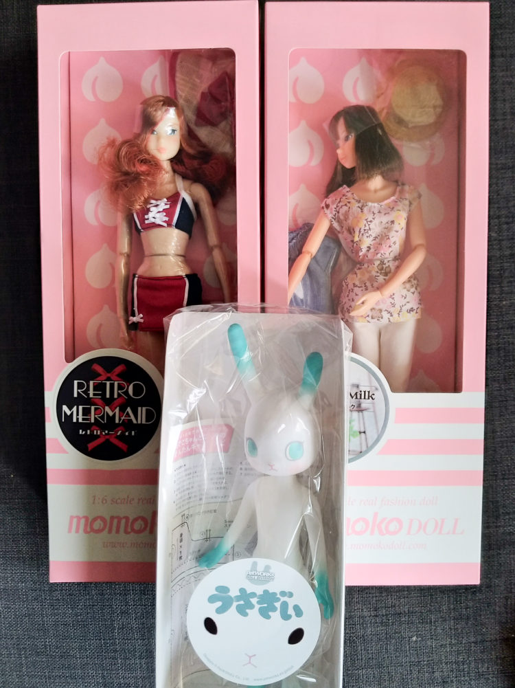 Contents: 2 Momoko and and Usaggie