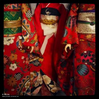 dolls in red kimono